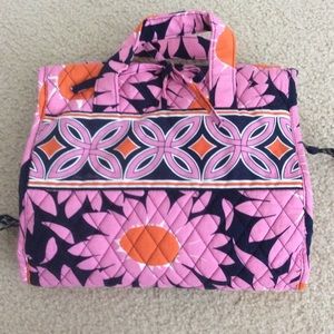 VERA BRADLEY Retired travel expandable organizer